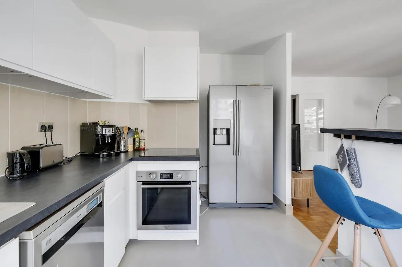 Le Contemporain - Paris Apartment 0*,  France